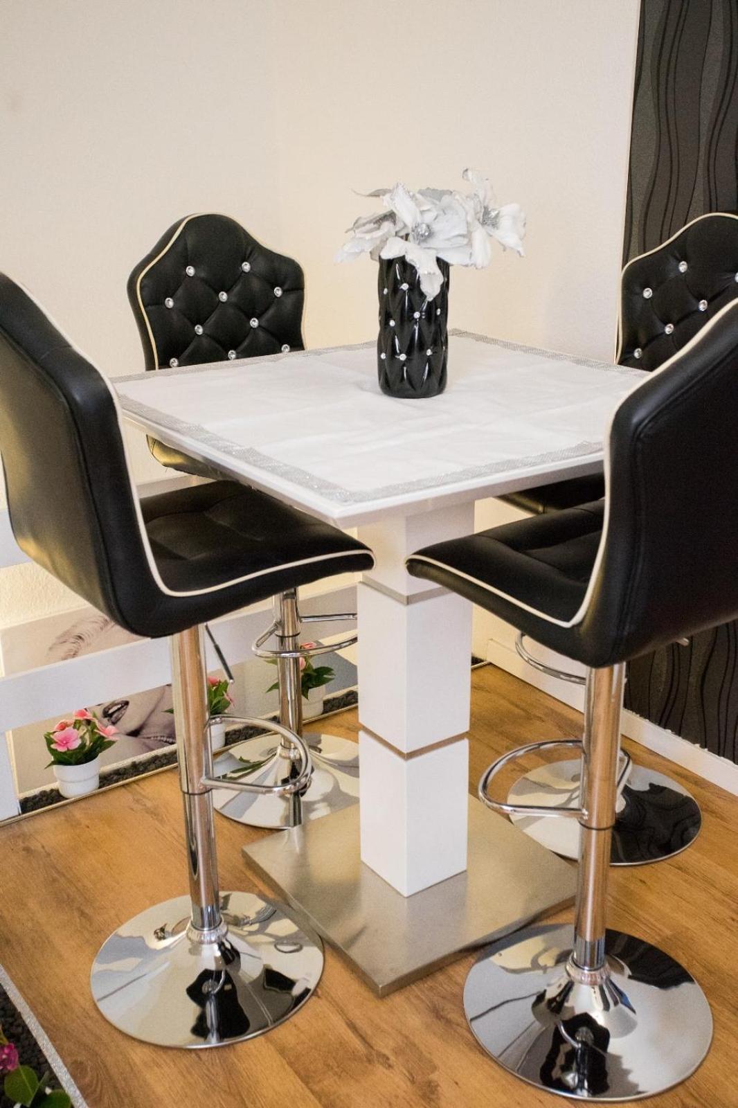 Zum Kaeutzchen 120Qm Ferienhaus 8 Personen 4 Schlafzimmer Nossentiner Huette 외부 사진