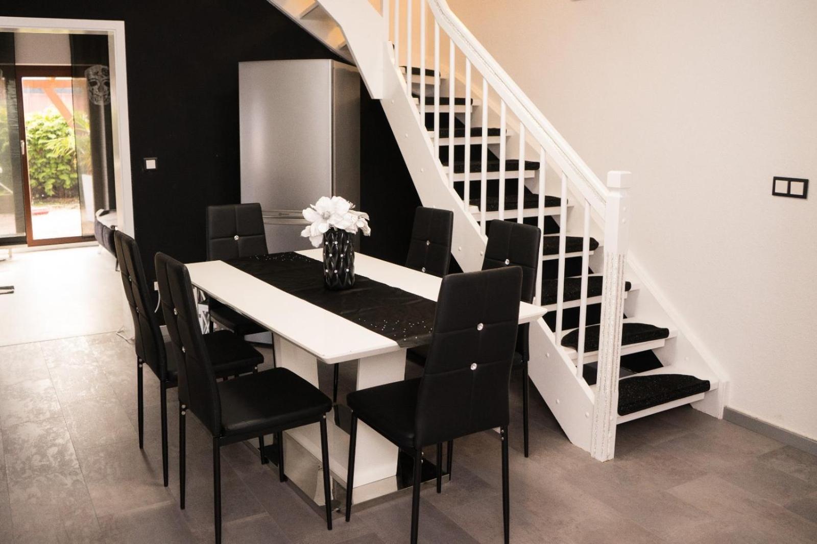 Zum Kaeutzchen 120Qm Ferienhaus 8 Personen 4 Schlafzimmer Nossentiner Huette 외부 사진