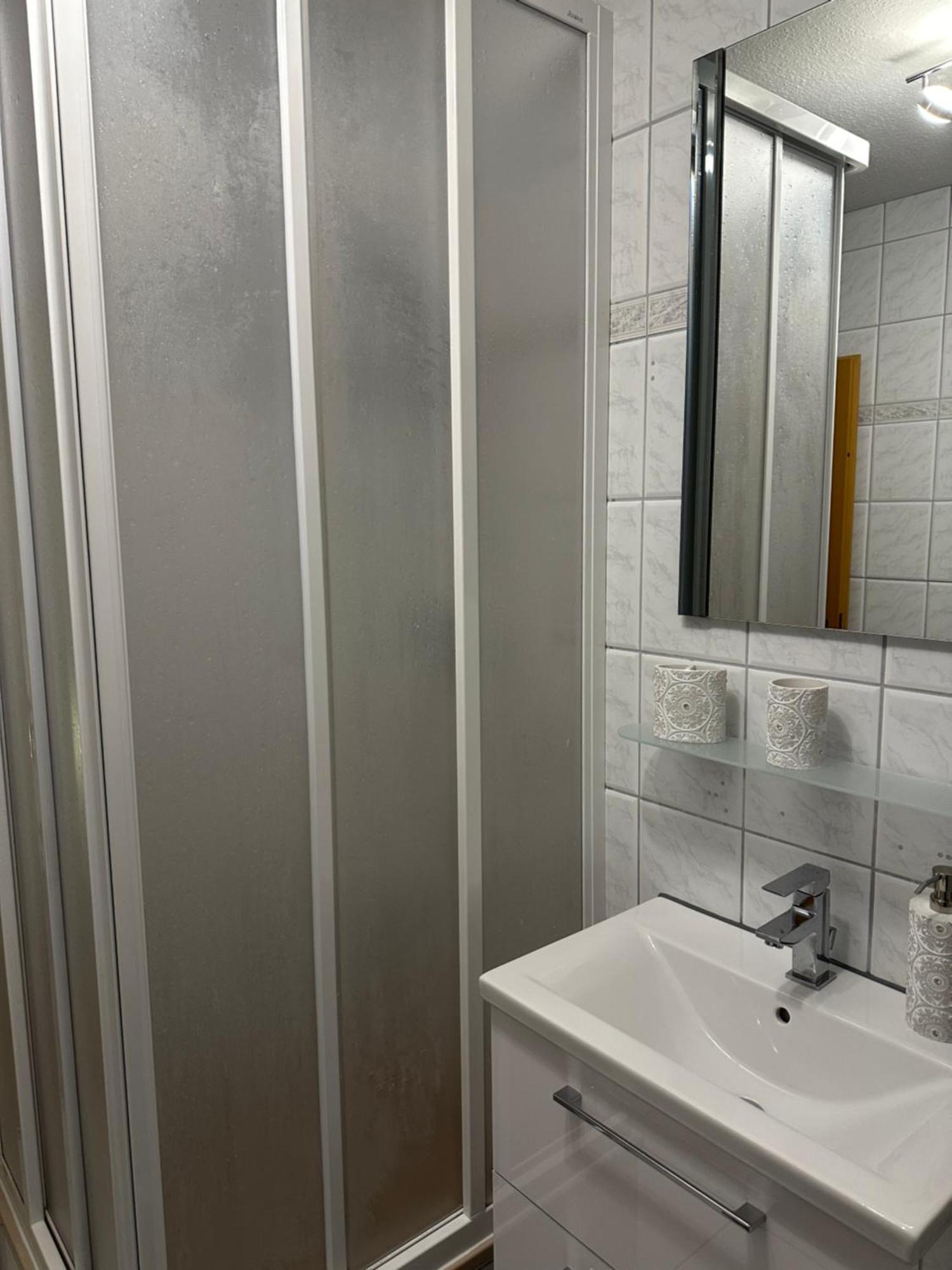Zum Kaeutzchen 120Qm Ferienhaus 8 Personen 4 Schlafzimmer Nossentiner Huette 외부 사진